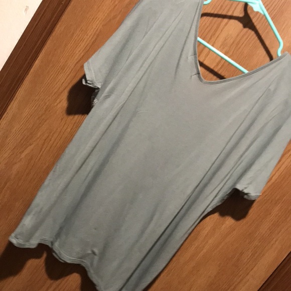 Old Navy L Thyme To Go Summer Top Embroidered - Picture 7 of 9